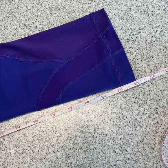 Lululemon Crop Leggings Size 6 - Picture 7 of 10